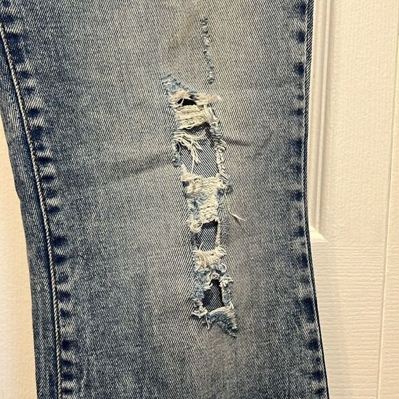 United Colors of Benetton Light Wash Distressed High Low Hem‎ Jeans Size 29 - Picture 5 of 15